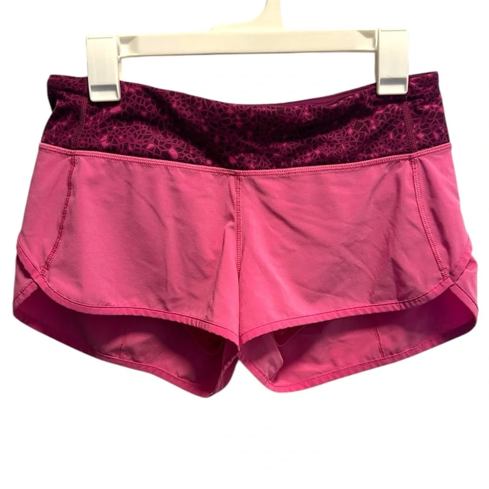 LULULEMON PINK SHORTS SZ 6 - Picture 3 of 6
